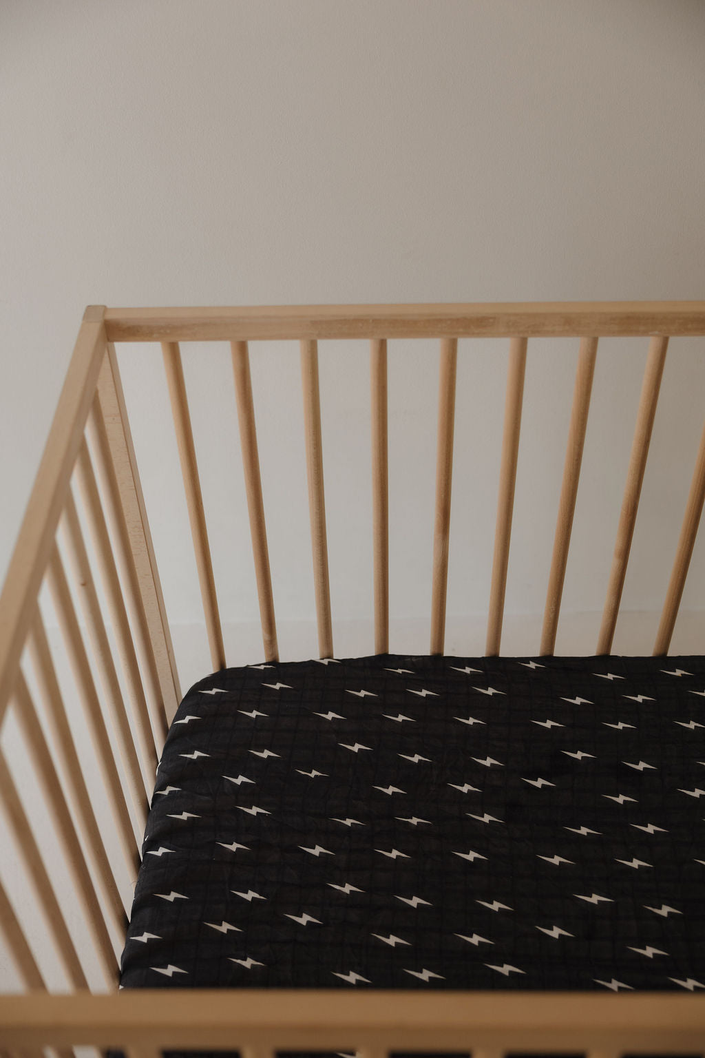 Muslin Crib Sheet | Midnight Bolt