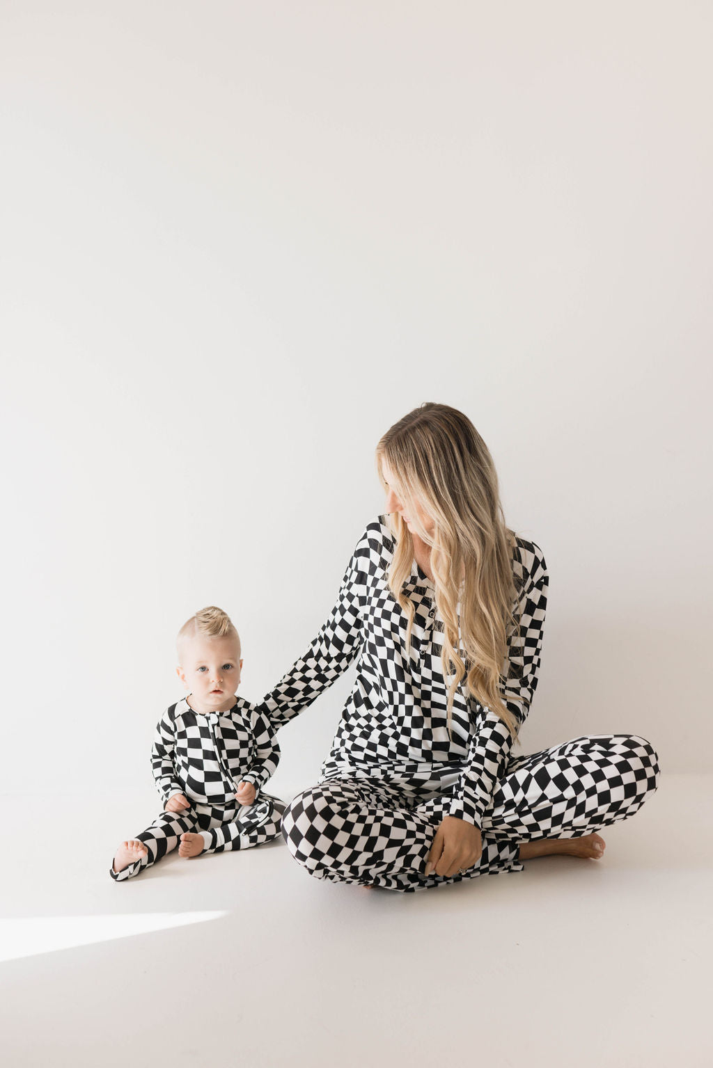 Women's Bamboo Pajama | Black & White Wavy Checkerboard