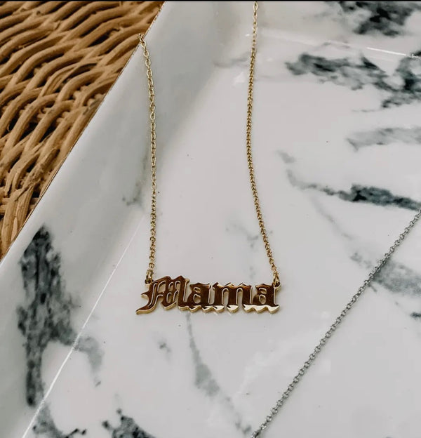 Mama necklace