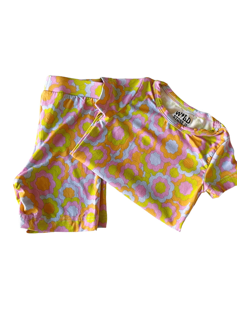 Too Groovy Short Set