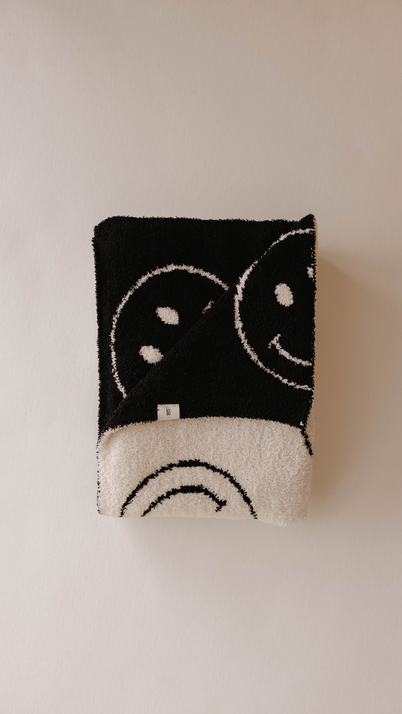 Just Smile Black & Ivory | Plush Blanket