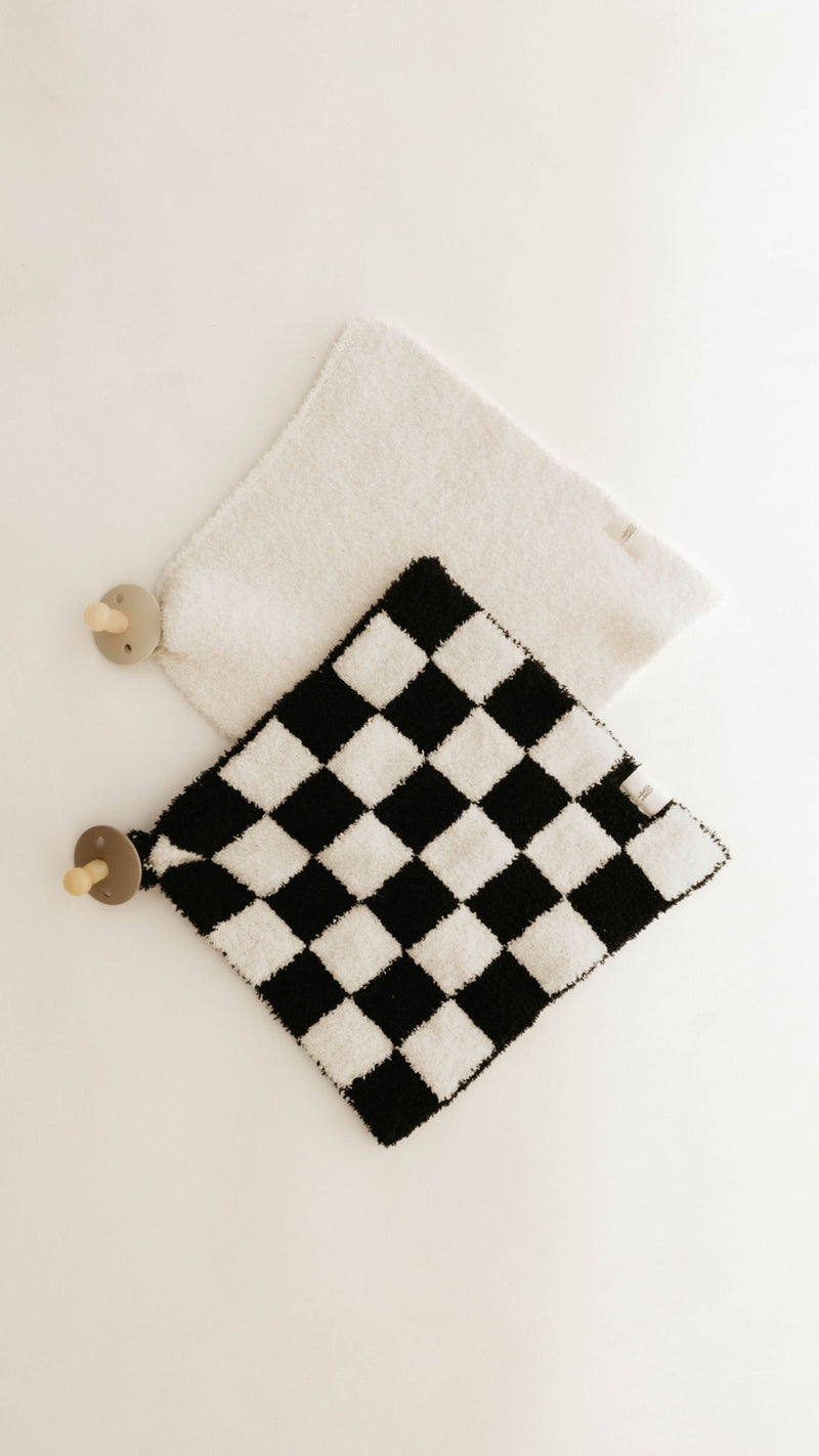 Black & White Checkered | Lovey