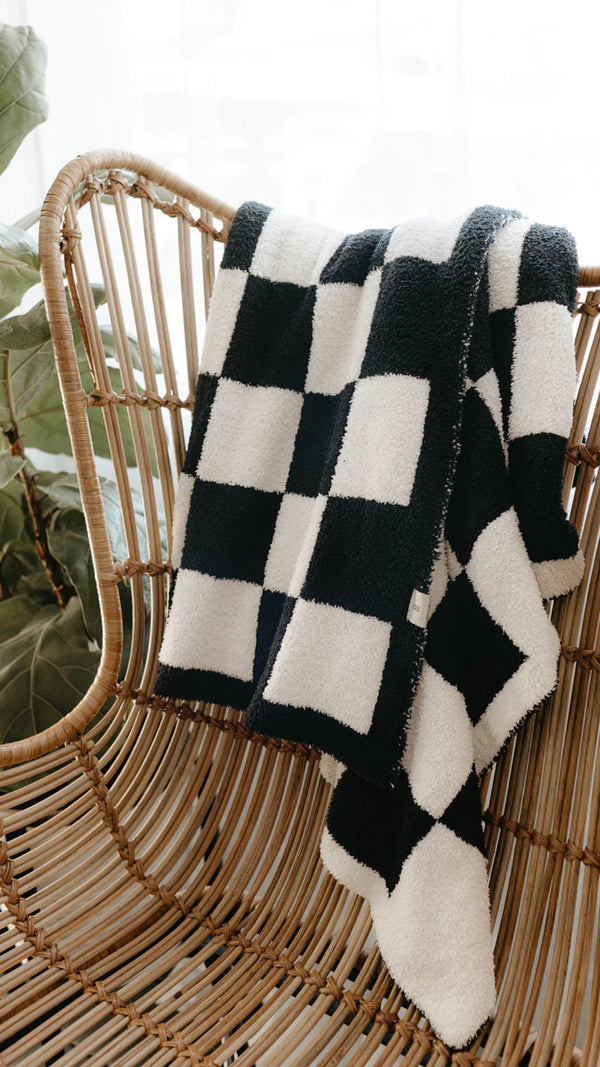 Black & Ivory Checkerboard | Plush Blanket